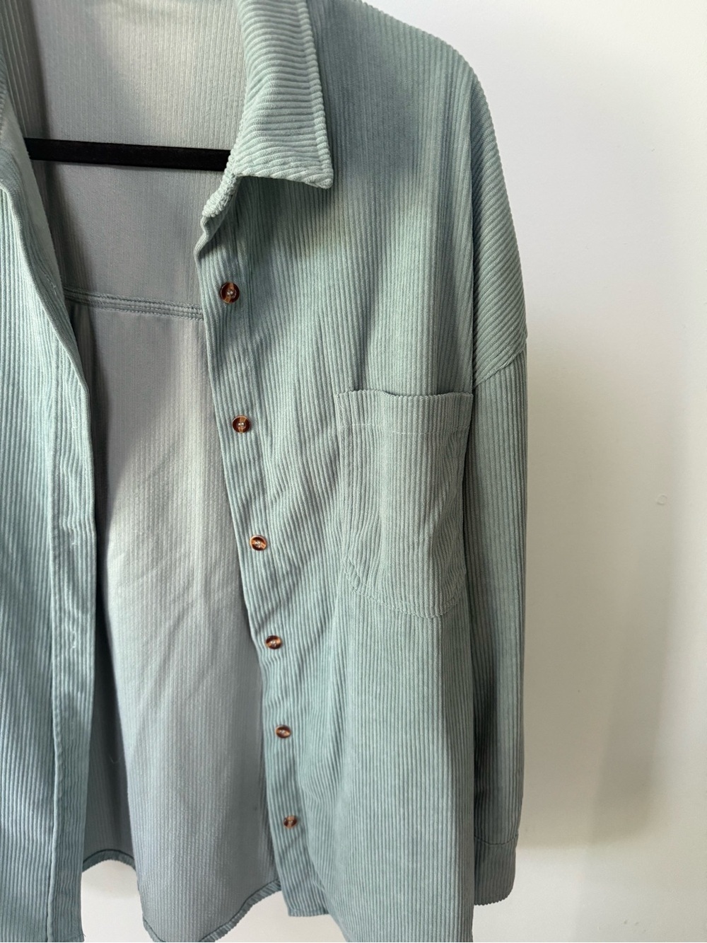 Light Sage Corduroy Button-Up Shirt Size Large - Picture 5 of 10